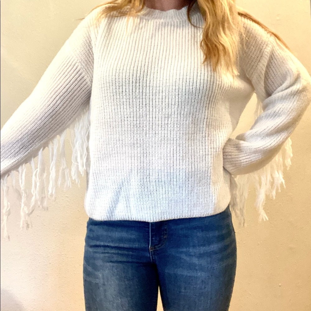 White Fringe Sleeve Knit Sweater Size Small